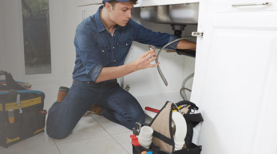 Professional water leak detection in Floresville, TX